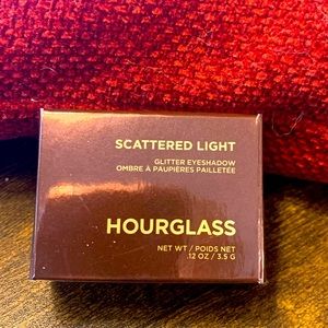 New Hourglass Scattered Light glitter eyeshadow
